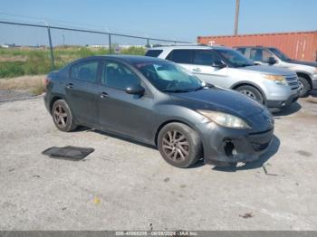  Salvage Mazda Mazda3