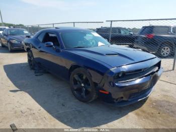  Salvage Dodge Challenger