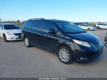  Salvage Toyota Sienna