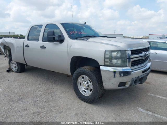  Salvage Chevrolet Silverado 2500