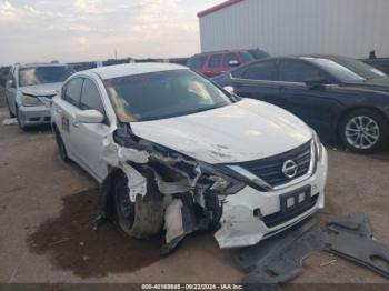  Salvage Nissan Altima