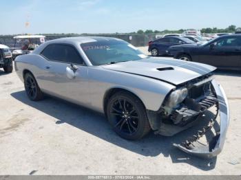  Salvage Dodge Challenger