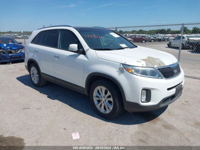  Salvage Kia Sorento