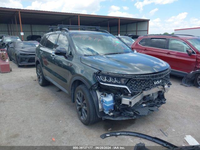  Salvage Kia Sorento