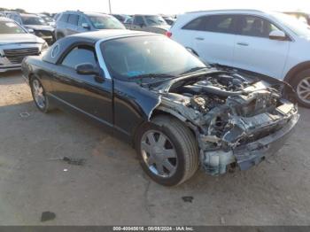  Salvage Ford Thunderbird