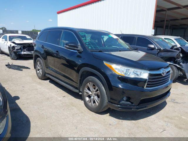  Salvage Toyota Highlander