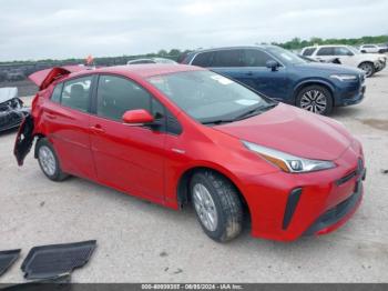  Salvage Toyota Prius