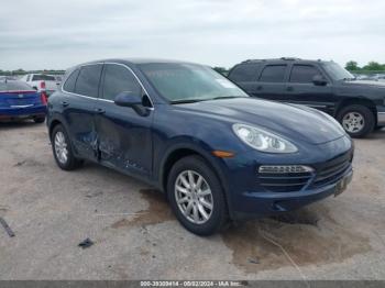  Salvage Porsche Cayenne