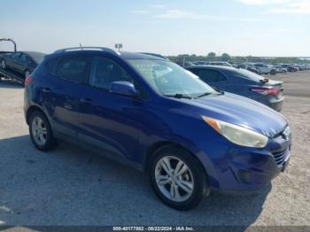  Salvage Hyundai TUCSON