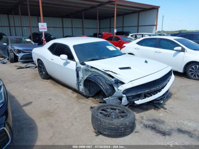  Salvage Dodge Challenger