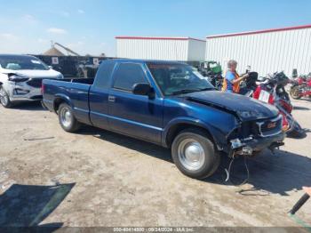  Salvage Chevrolet S-10