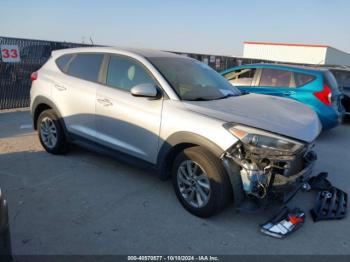  Salvage Hyundai TUCSON