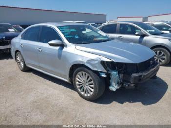  Salvage Volkswagen Passat