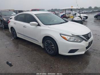  Salvage Nissan Altima