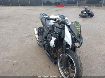  Salvage Kawasaki Zr1000