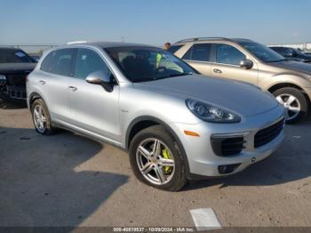  Salvage Porsche Cayenne E-hybrid