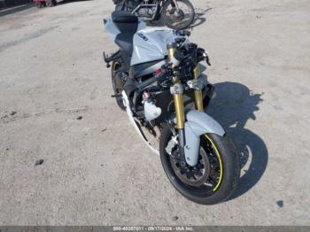  Salvage Suzuki Gsx-r750