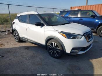  Salvage Nissan Kicks