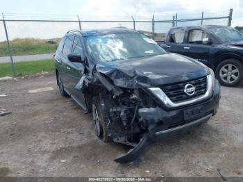  Salvage Nissan Pathfinder