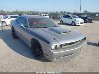  Salvage Dodge Challenger