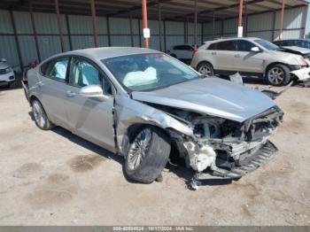  Salvage Ford Fusion