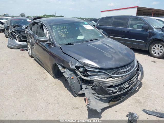  Salvage Chrysler 200