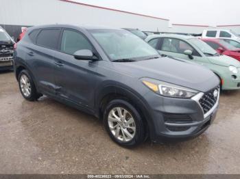  Salvage Hyundai TUCSON