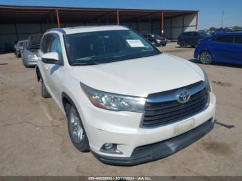  Salvage Toyota Highlander