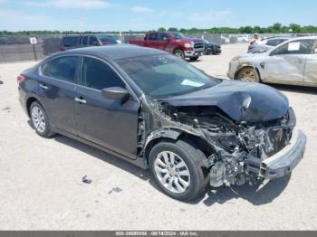  Salvage Nissan Altima