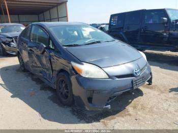  Salvage Toyota Prius