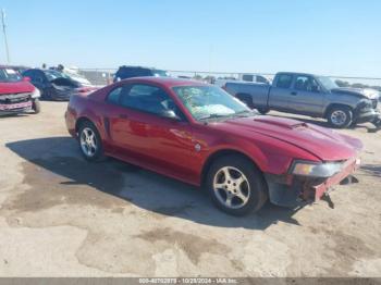  Salvage Ford Mustang