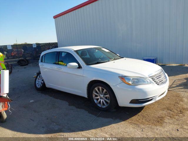  Salvage Chrysler 200