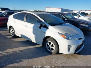  Salvage Toyota Prius