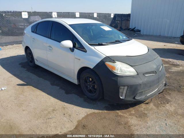  Salvage Toyota Prius