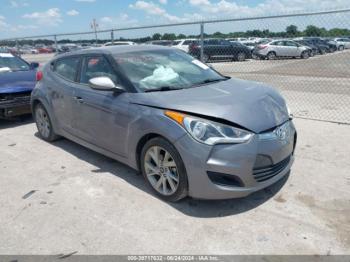  Salvage Hyundai VELOSTER