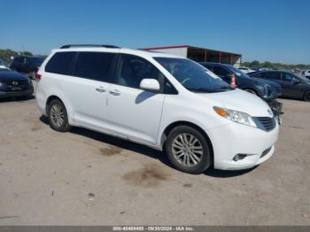  Salvage Toyota Sienna