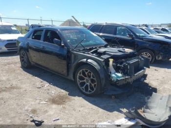  Salvage Chrysler 300