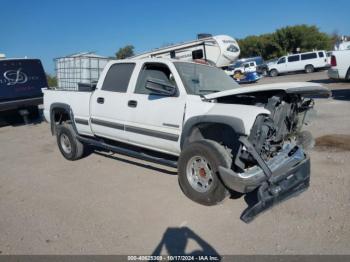  Salvage Chevrolet Silverado 2500