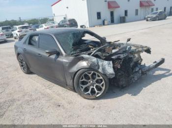  Salvage Chrysler 300