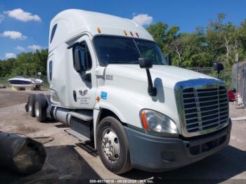  Salvage Freightliner Cascadia 125