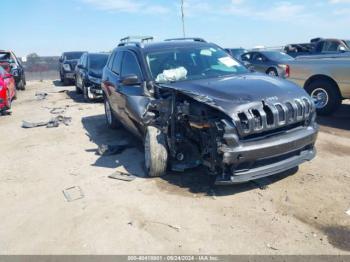  Salvage Jeep Cherokee