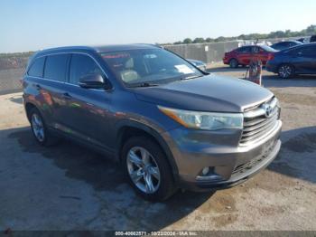  Salvage Toyota Highlander