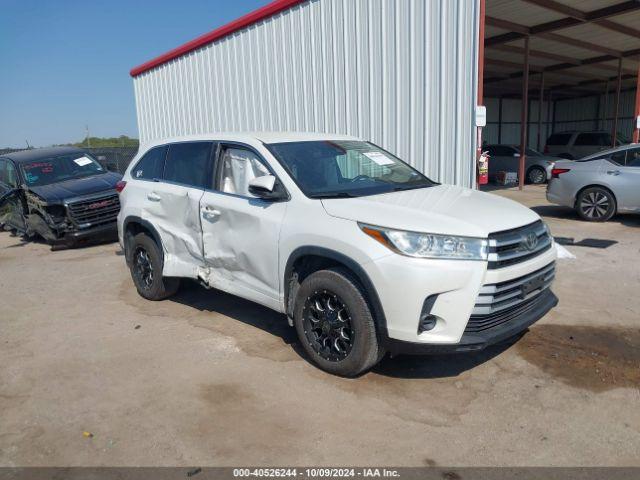  Salvage Toyota Highlander