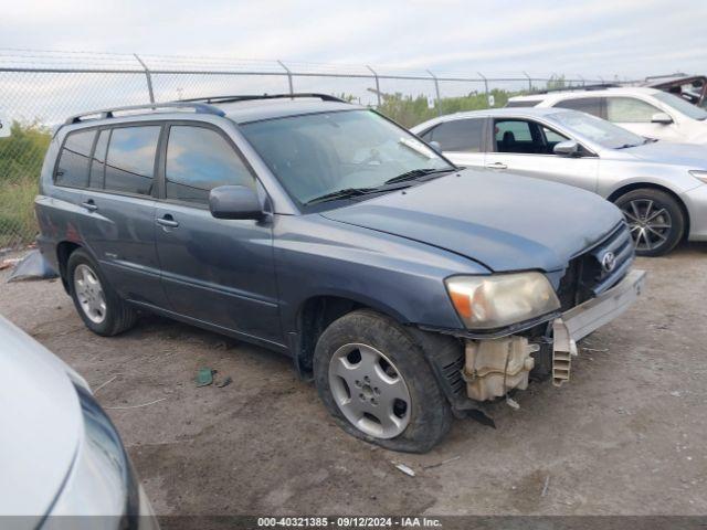  Salvage Toyota Highlander