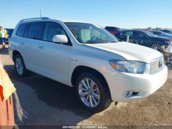  Salvage Toyota Highlander