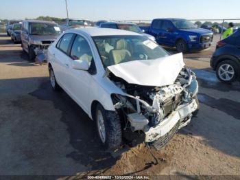  Salvage Toyota Yaris