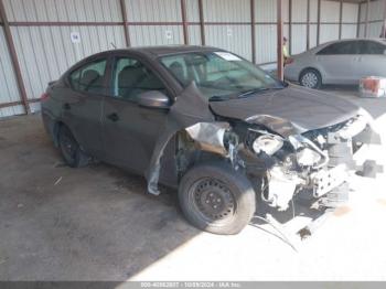  Salvage Nissan Versa