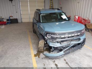  Salvage Ford Bronco