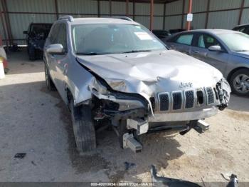  Salvage Jeep Cherokee