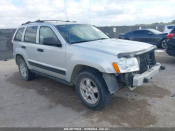  Salvage Jeep Grand Cherokee